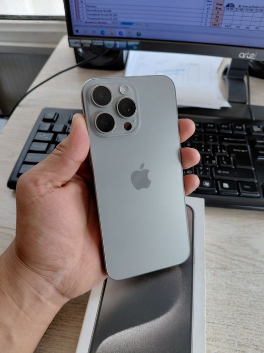 iPhone 15 pro Max 256GB
