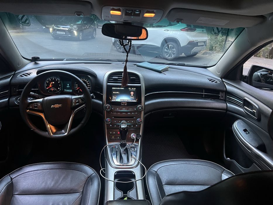 Chevrolet Malibu 1 3-pozitsiya