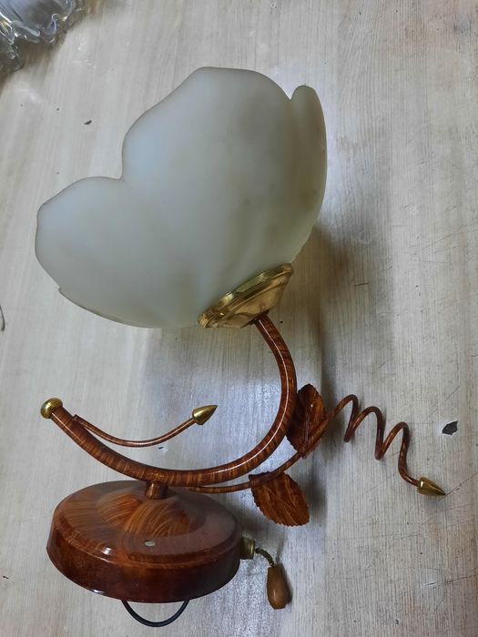 Бра настенные ..