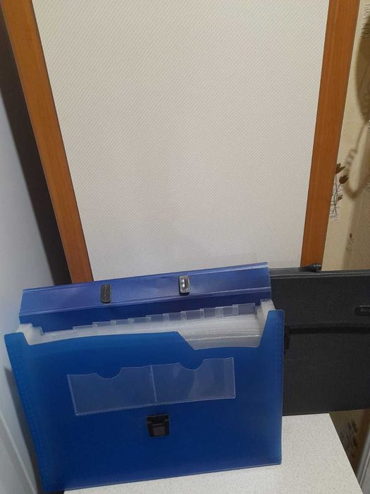 Портфели деловые