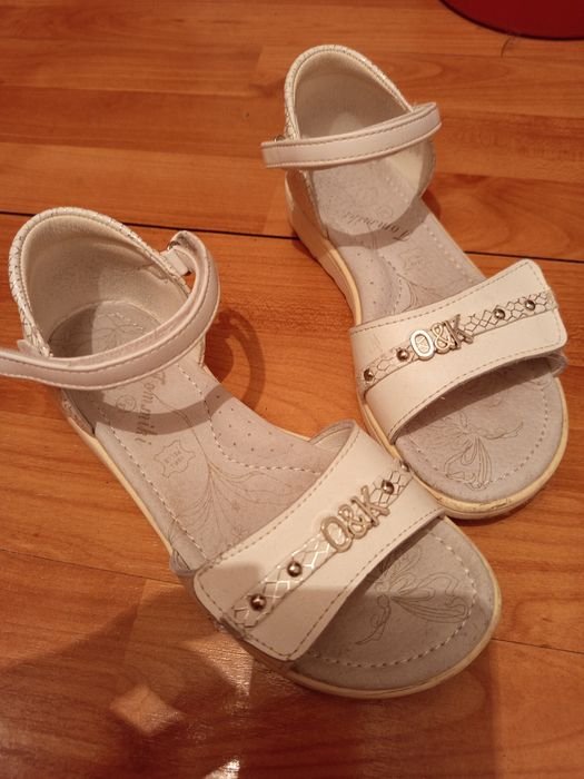 Sandale fetițe.!