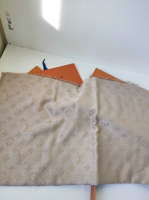 Eșarfă pentru femei Louis Vuitton 95-43