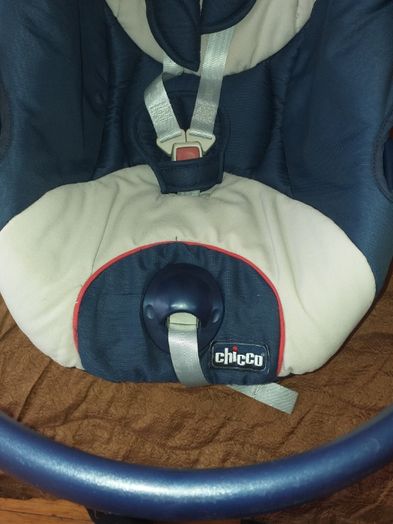 Бебешко кошче за кола марка Chico 0-13