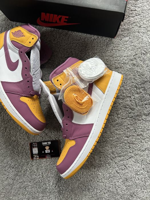 Jordan 1 High Brotherhood