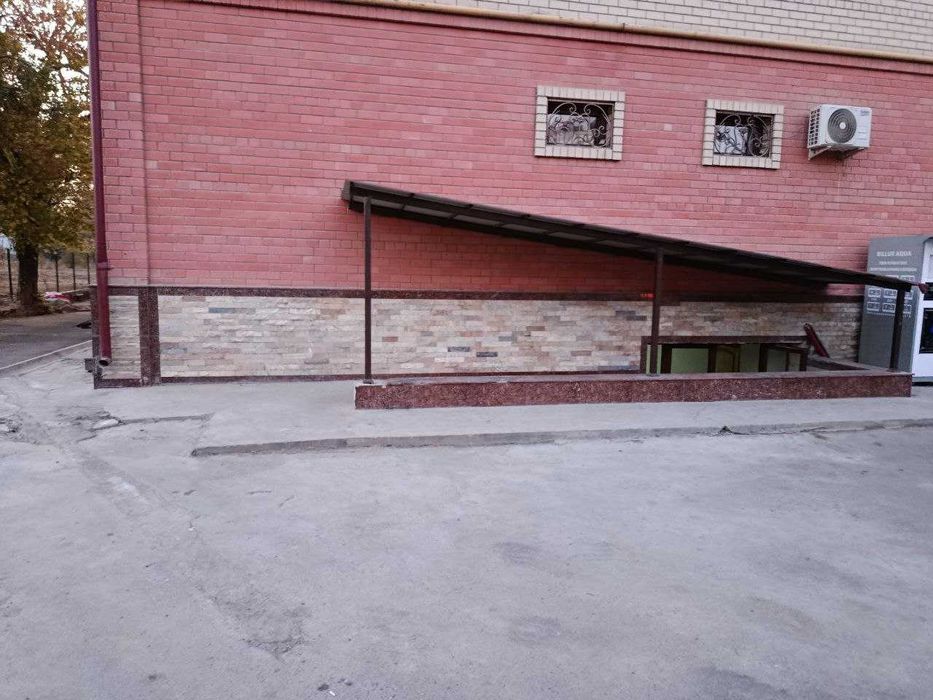 Срочно продается квартира цокольный этаж с окнами,Чиланзар-13.