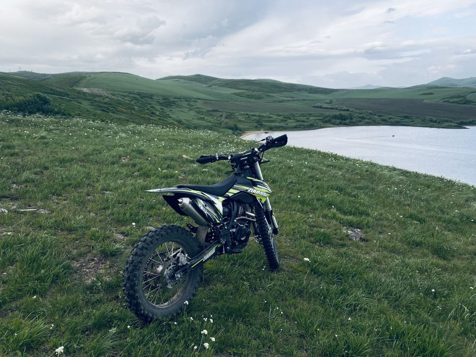 Мотоцикл Zuumav K5
