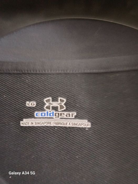 Фланелка Under Armour Като нова