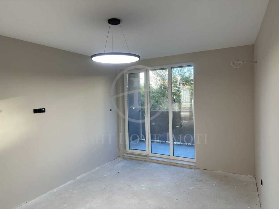 Продава се Тристаен апартамент в Пловдив, Мараша - 105 кв.м за 2248 €/кв.м - Снимка #4