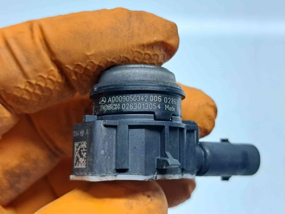 Senzor parcare Mercedes Clasa A (W176) [Fabr 2012-2018] A0009050242