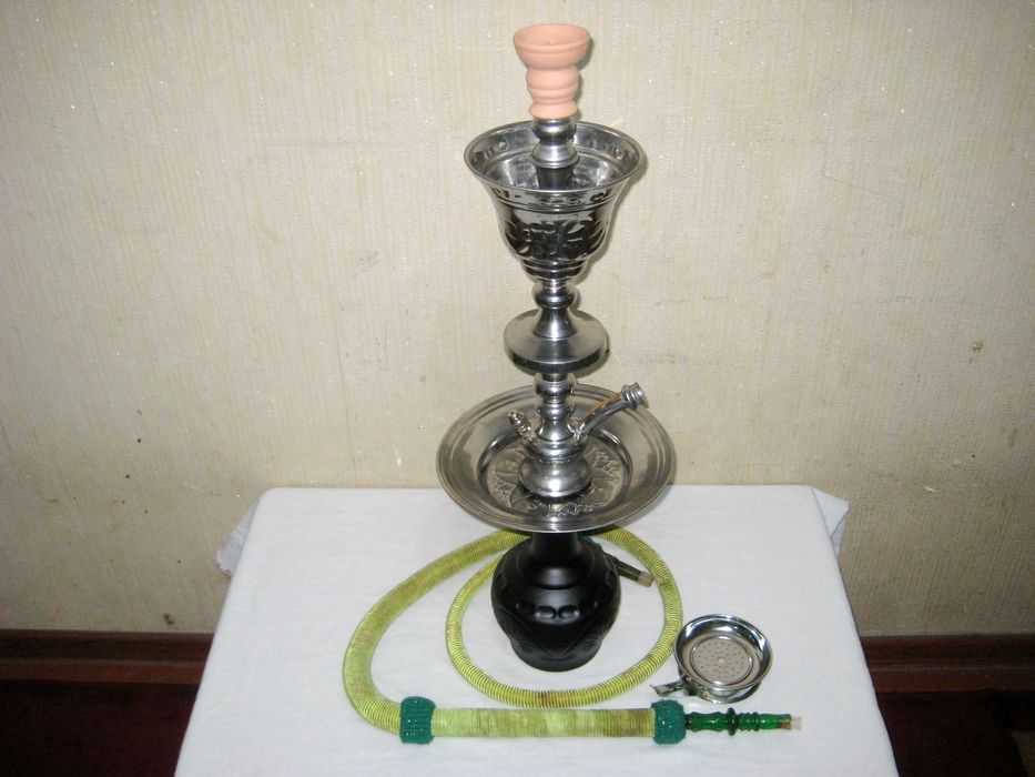 Катта хашаматли аппарат хамма тупламда бут бутун яхши холатда!