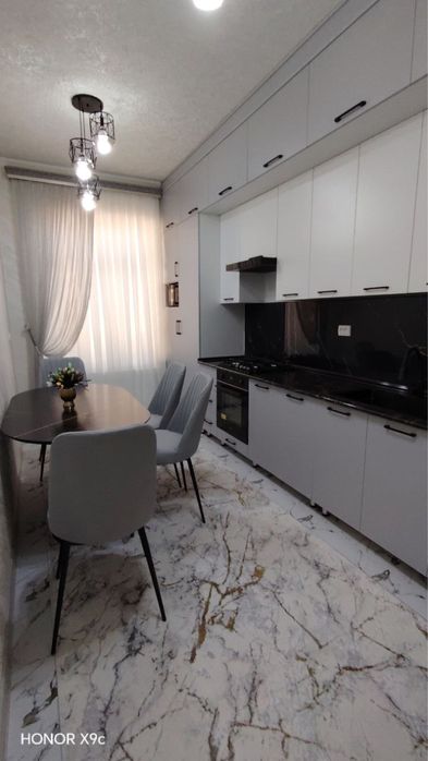 Продается отличная 3х комнатная кв. 80м2. Шаумяна.