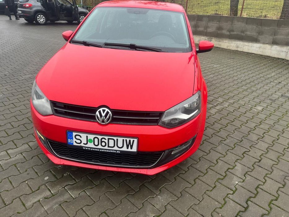 : Vând Volkswagen Polo, an 2009, motor 1.6 TDI