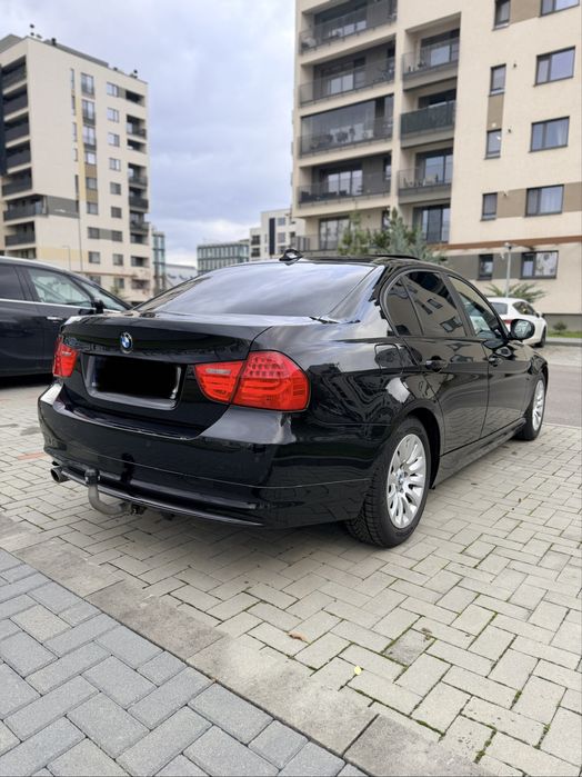 Vand Bmw 320i 170 cp