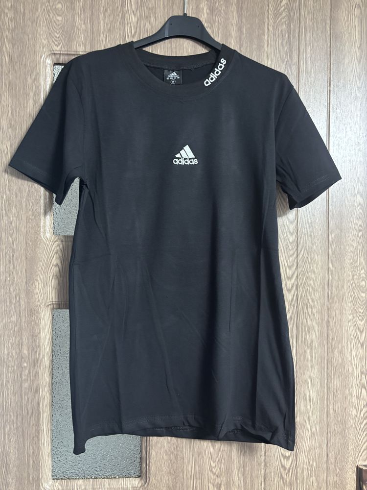 Tricouri unisex
