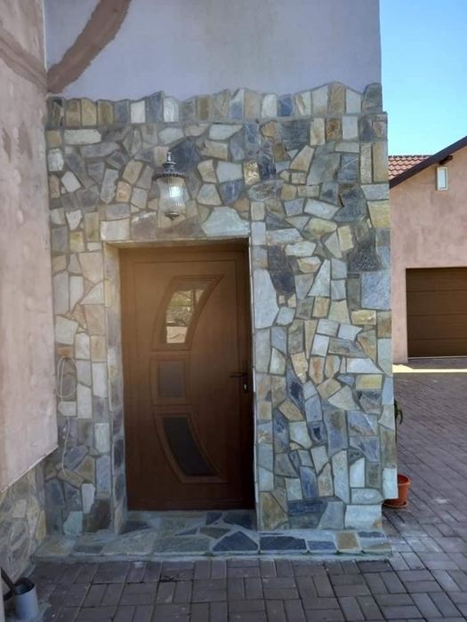 Vand piatra de munte la pret de producator oriunde in tara