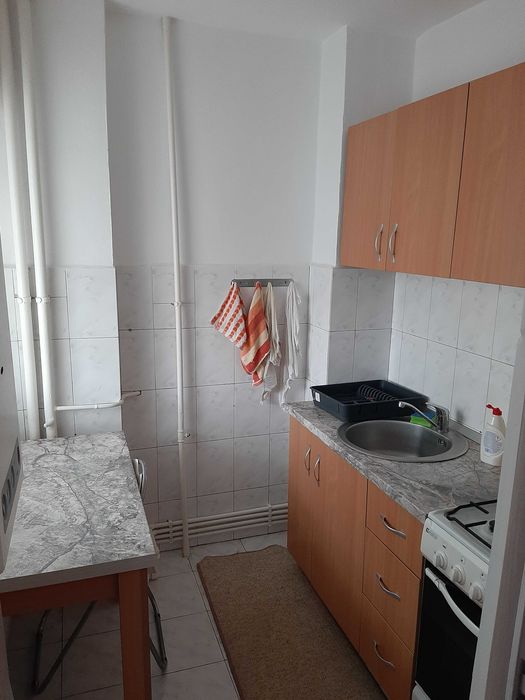 Inchiriez garsoniera Unirii Sud, et.2/10