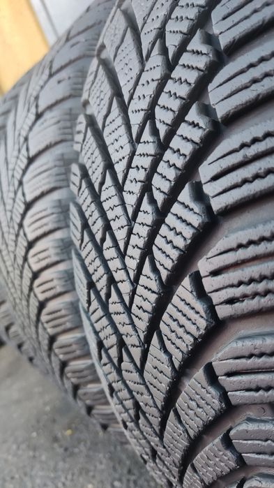 4бр. зимни гуми 205/55/16 Continental Winter Contact 
dot22
7.2.mm
Доб