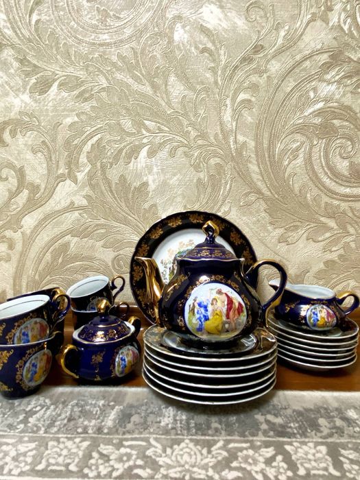 Продам редкую Мадонну синего цвета.