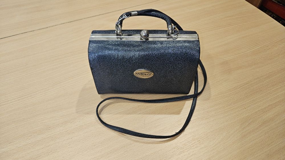 Продам клатч      .