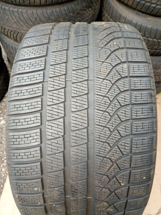 315/30/21 Pirelli 2бр
