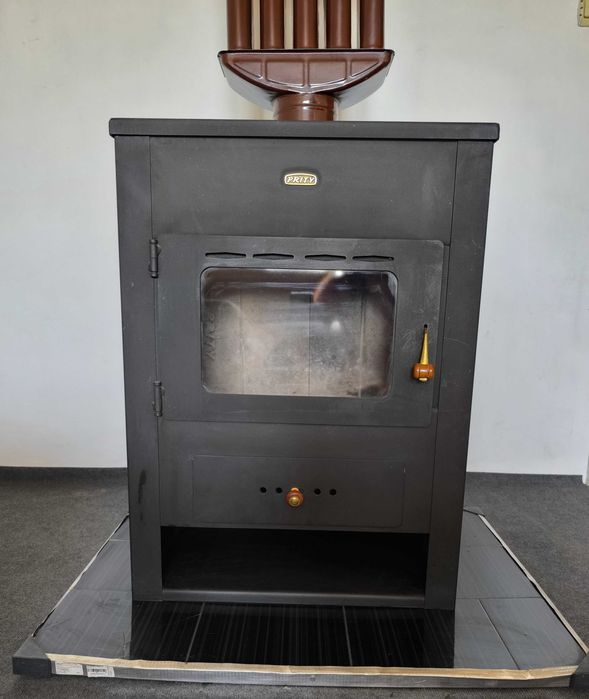 Продавам камина PRITY K12 с кюнци