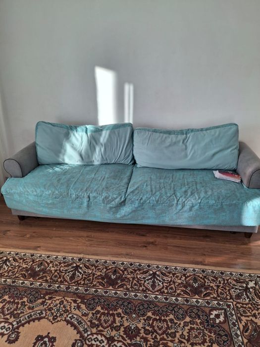 Диван и 1 ковер (б/у)