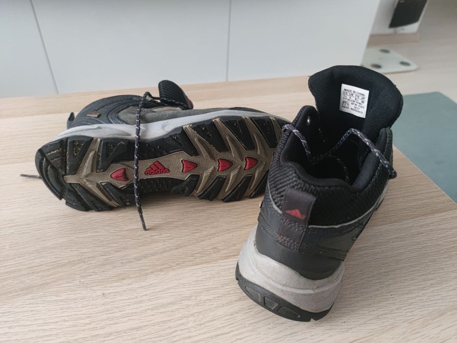 Ghete Adidas Terrex marimea 39 1/3