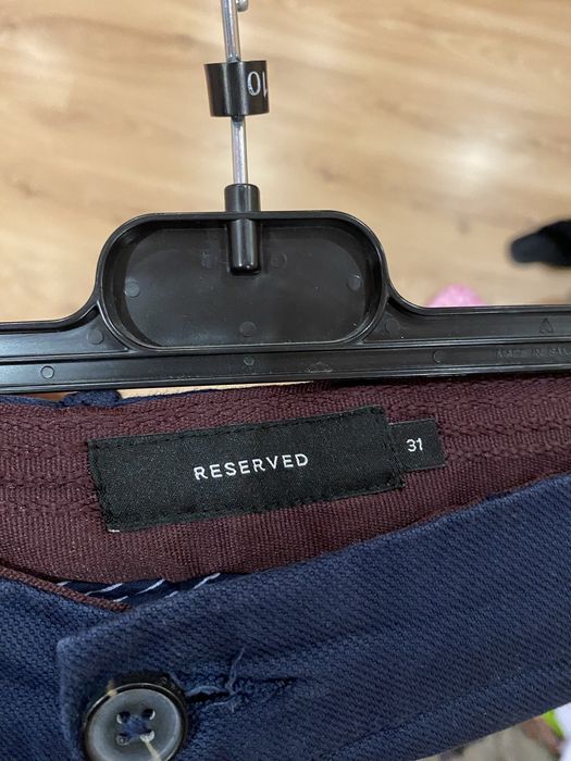 Pantaloni eleganti Reserved