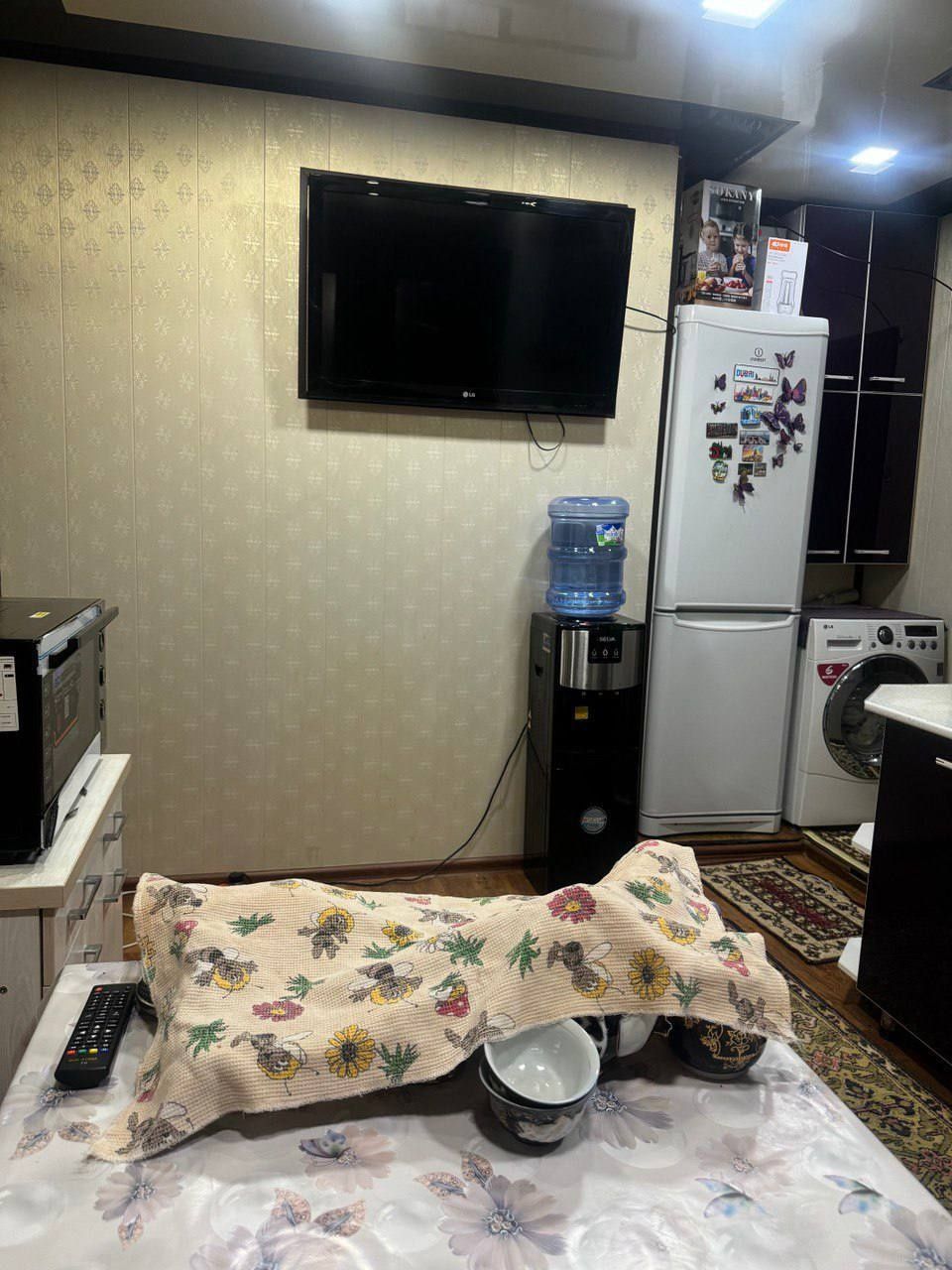 Yakkasaroy. Qushbegi. 3/4/9. 73m2.