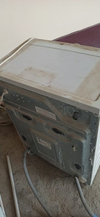 Стиральная машина автомат    "Артель"