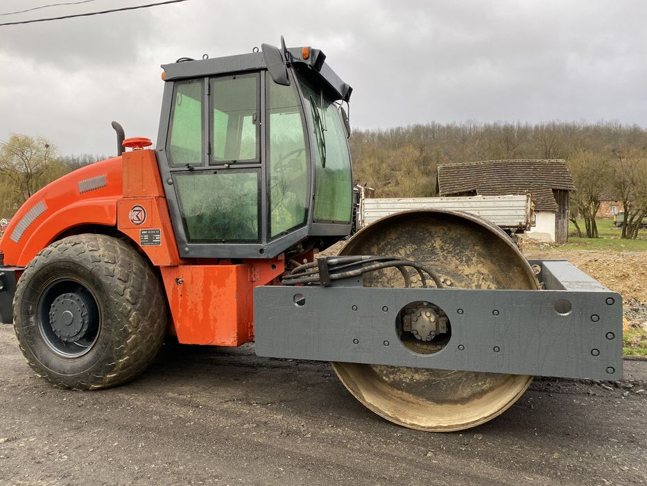 Cilindru compactor terasier