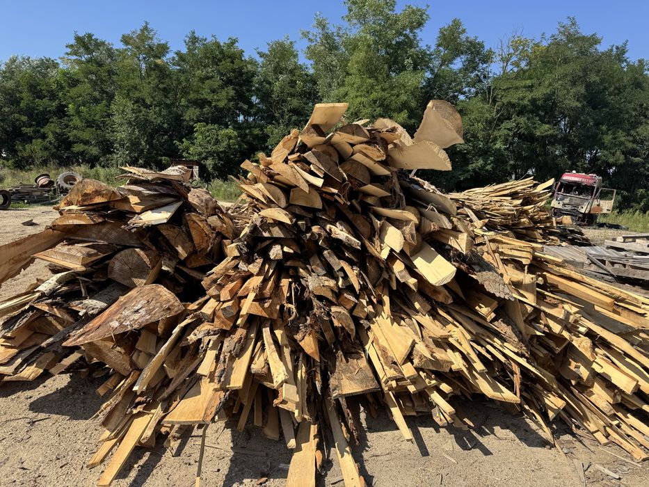 Lemn de foc / laturoaie / resturi de lemn
