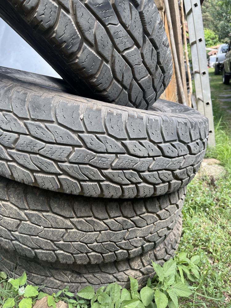 Продавам 4бр гуми 205/80R16 Discover Cooper M+S