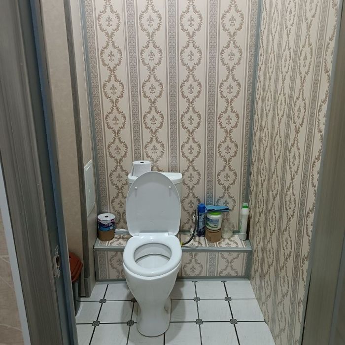 9 mikrayon  11 maktab oldida 4 xona
