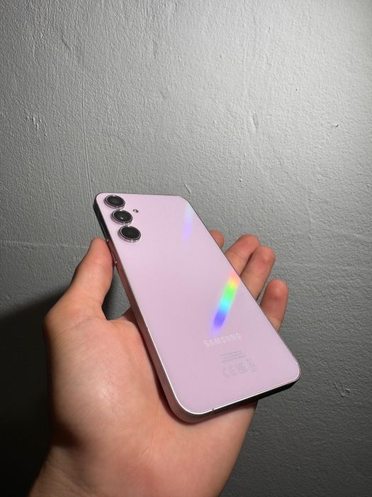 Vând Samsung Galaxy A55