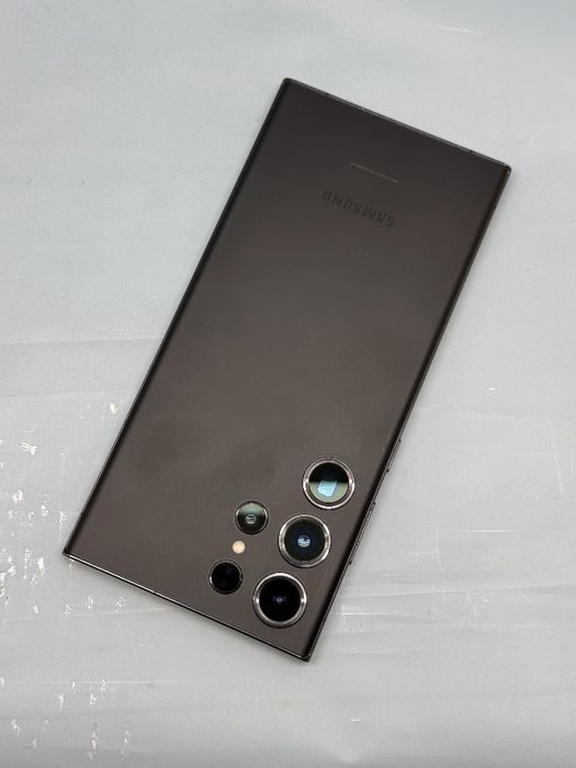 SAMSUNG Galaxy S23 Ultra 12/256Gb Snapdragon gen 3