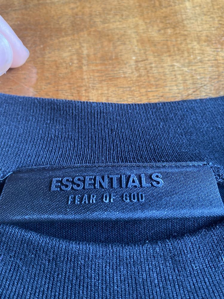 Тениска Fear of God Essentials