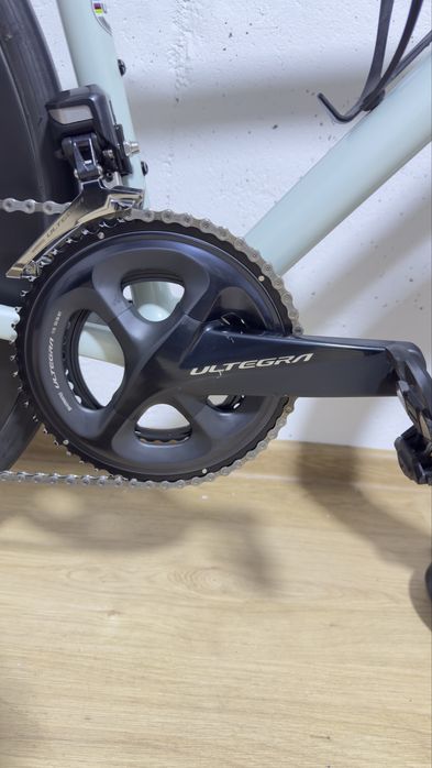 Cursiera disc Specialized Aethos Expert di2