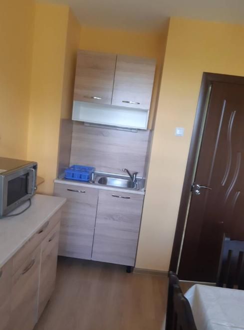 Дава се под наем Двустаен апартамент в Пловдив, Съдийски - 89 кв.м за 425 € - Снимка #2