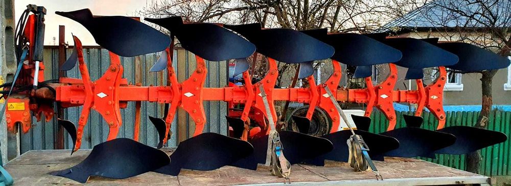 Plug reversibil cu 6 trupite Kuhn MultiMaster 150 5+1 brazde