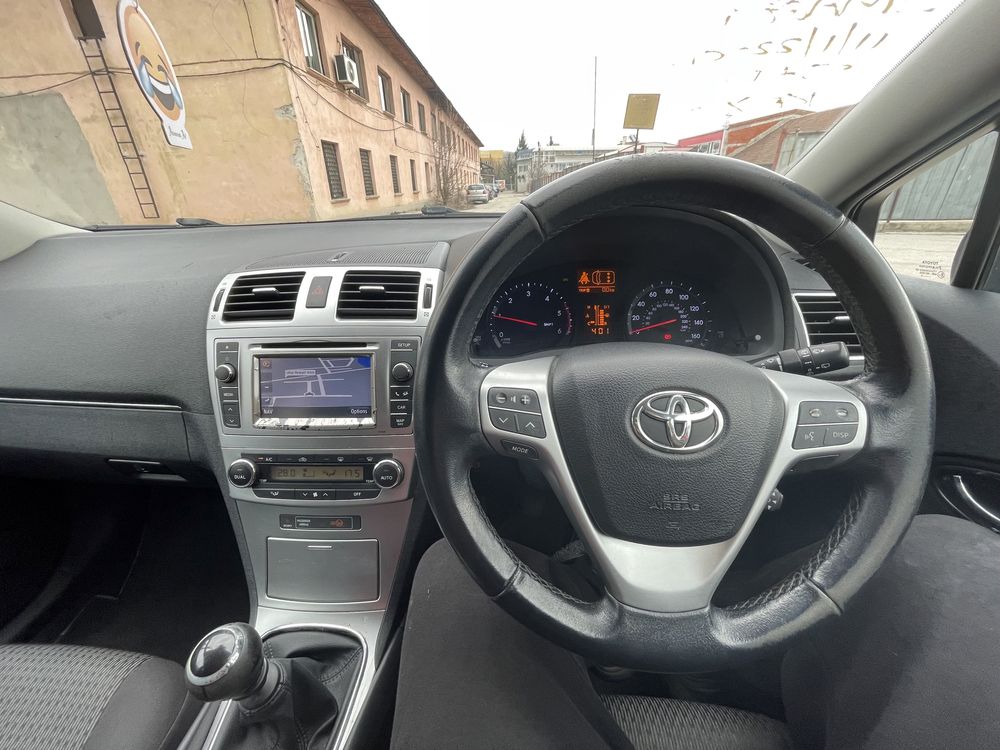 На Части Toyota Avensis T27 2012 2.0 D-4D 124к.с