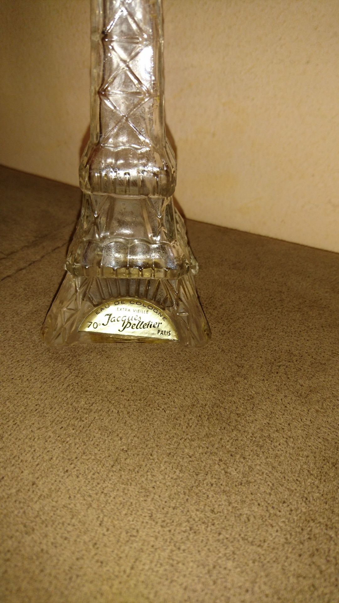 Винтидж бутилка от френски парфюм 1950 г