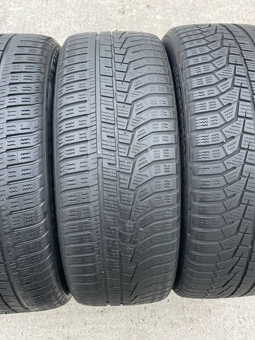 Set anvelope iarna 205 55 17 hankook , dot 40 2020