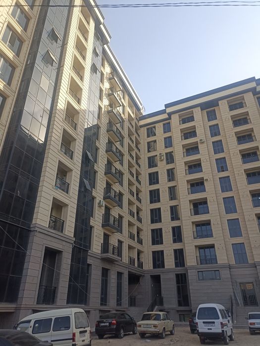 Квартира коробка холатда