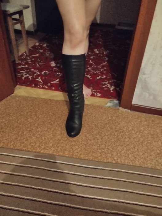 Женские зимние сапоги