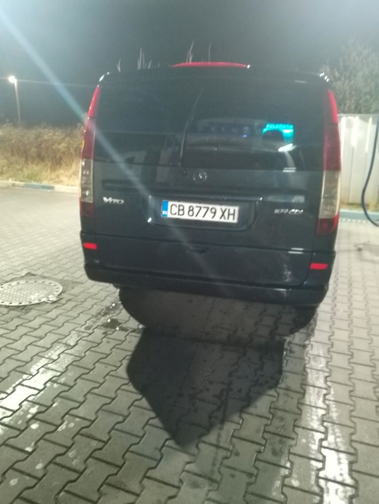 Продавам бус Мерцедес