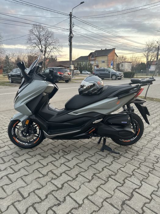 Honda Forza 350, 2023 unic proprietar