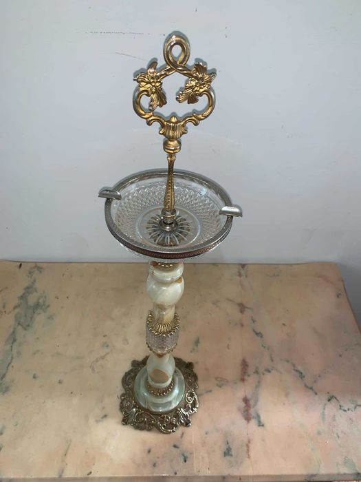 Scrumiera terasa hol