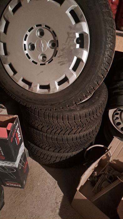 Шины почти новый