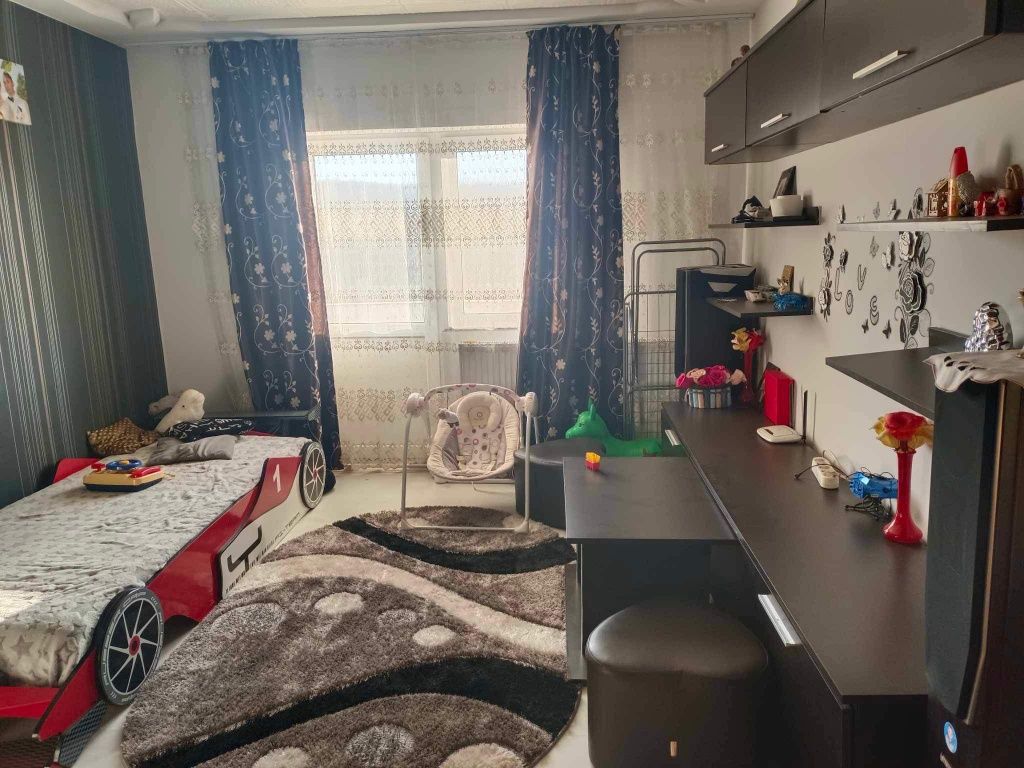 Apartament Semidecomandat la cheie